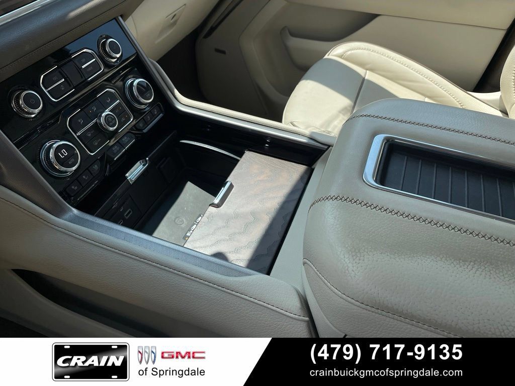 Used 2023 GMC Yukon Denali AWD/4WD image 20