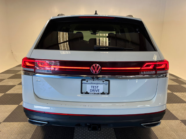 Certified 2024 Volkswagen Atlas SE FWD image 4