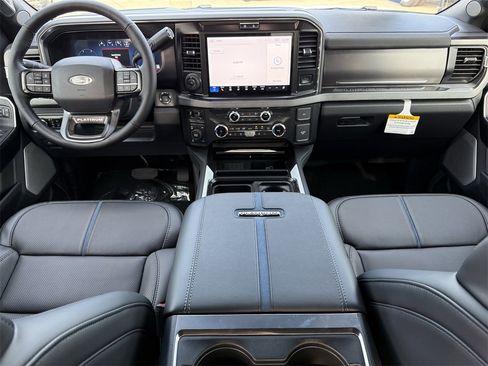 New 2026 Ford F350 Platinum w/ FX4 Off-Road Package image 31