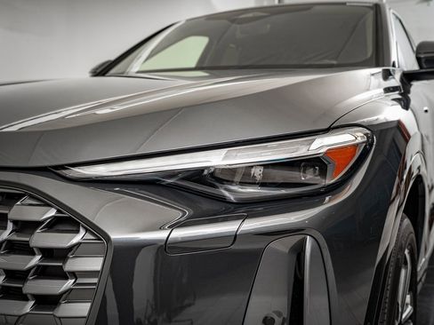 New 2025 Audi Q5 2.0T Premium Plus image 15