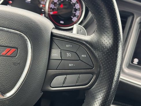 Used 2022 Dodge Challenger GT image 21