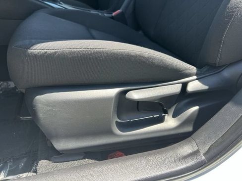 Used 2023 Toyota Corolla LE FWD image 19