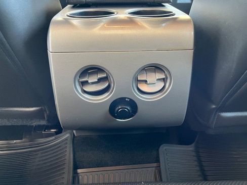 Used 2010 Ford F150 Raptor image 32