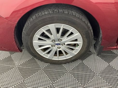 Used 2018 Subaru Impreza 2.0i Premium w/ Eyesight & BSD & Rcta image 16