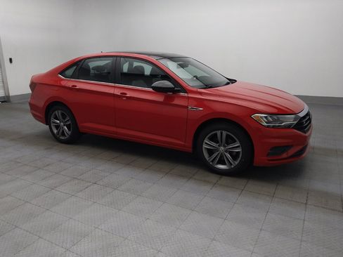 Used 2019 Volkswagen Jetta R-Line w/ R-Line Cold Weather Package FWD image 11