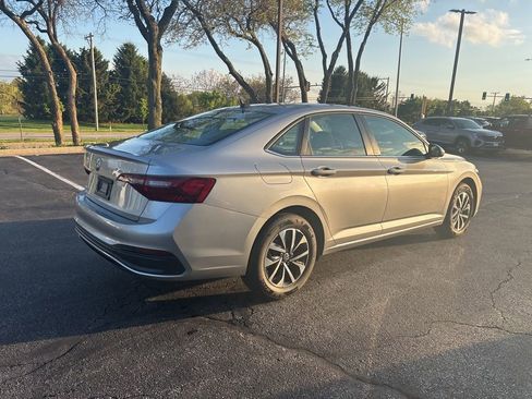 Used 2022 Volkswagen Jetta S w/ IQ.Drive Package FWD image 7