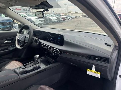 New 2026 Nissan Sentra SR w/ SR All Weather Package FWD image 17