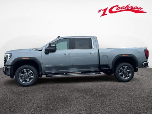 New 2026 GMC Sierra 2500 SLE image 3