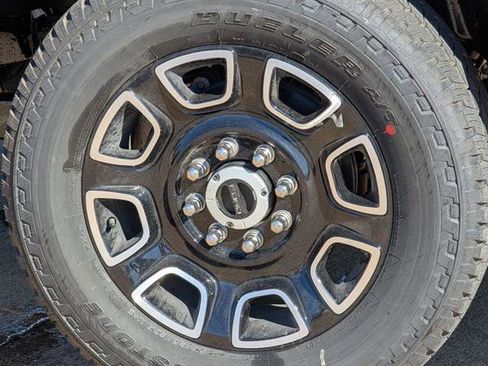 New 2026 Ford F250 Platinum AWD/4WD image 7