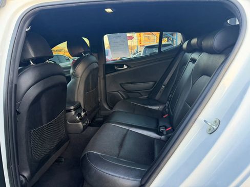 Used 2022 Kia Stinger GT-Line RWD image 20