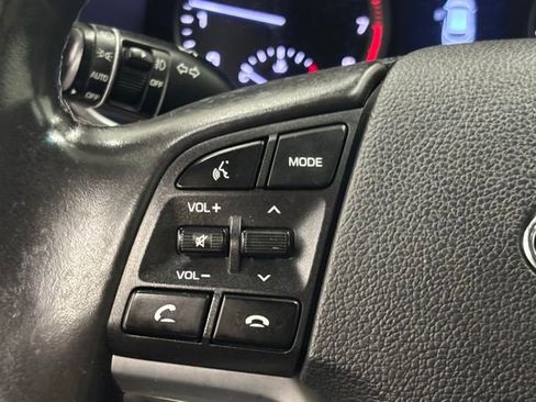Used 2020 Hyundai Tucson Limited w/ Cargo Package FWD image 22