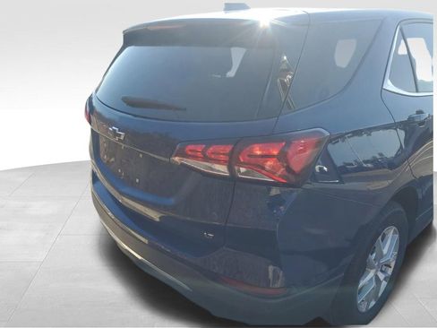 Used 2022 Chevrolet Equinox LT image 5