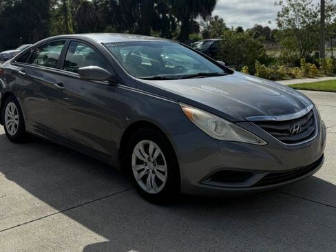 Used 2011 Hyundai Sonata GLS image 4