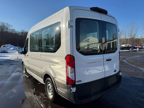 Used 2019 Ford Transit 150 XL image 3