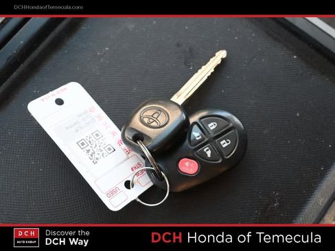 Used 2018 Toyota Sienna LE image 14