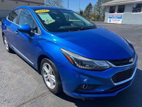 Used 2016 Chevrolet Cruze LT FWD image 4