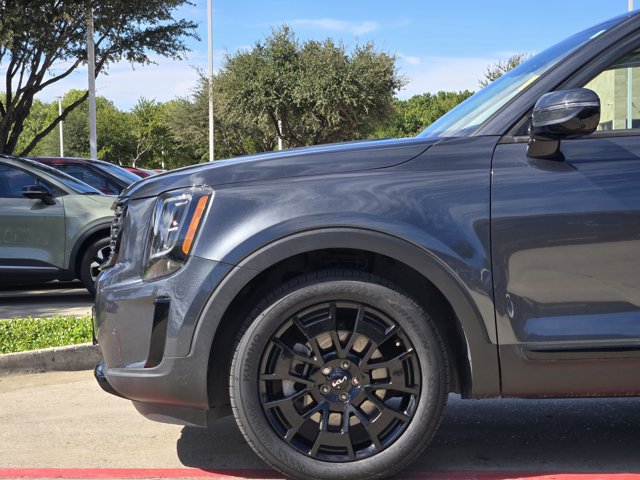 Certified 2022 Kia Telluride SX w/ SX Prestige Package AWD/4WD image 12