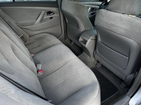 Used 2007 Toyota Camry CE image 10