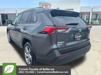 Used 2021 Toyota RAV4 XLE Premium AWD/4WD video 3