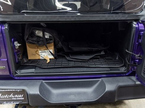 Used 2023 Jeep Wrangler Freedom Edition image 11