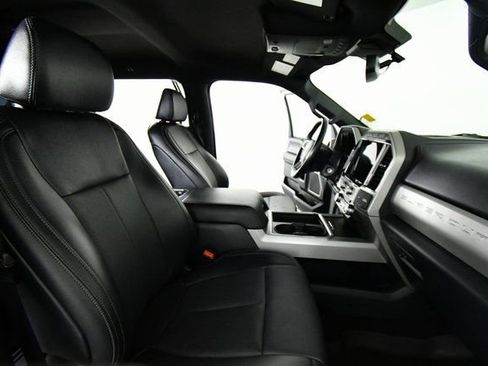 Used 2022 Ford F250 Lariat image 22