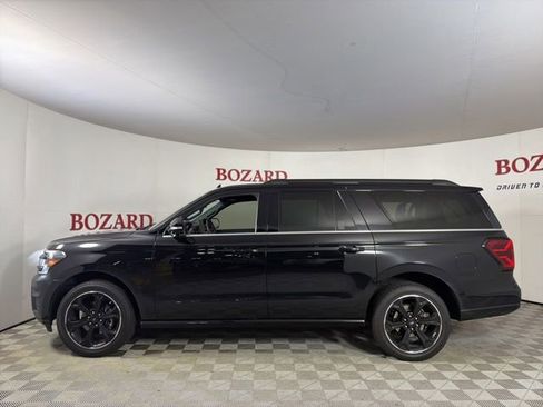 Used 2023 Ford Expedition Max Limited RWD image 5