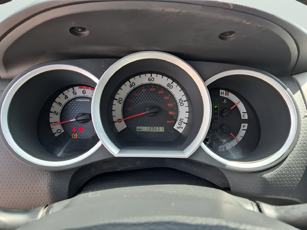 Used 2011 Toyota Tacoma PreRunner w/ TRD Sport Pkg w/JBL Audio RWD image 21