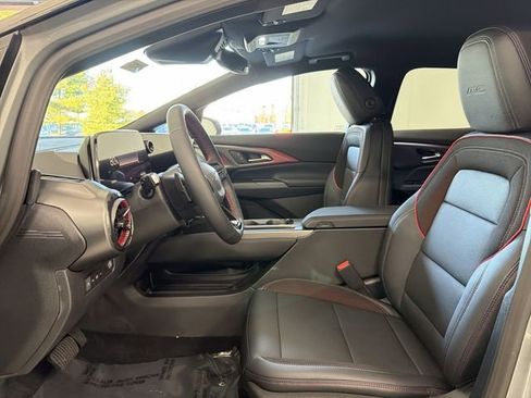 New 2026 Chevrolet Equinox EV RS image 22