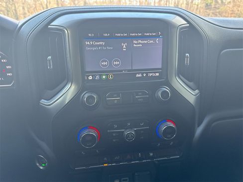 Used 2022 Chevrolet Silverado 1500 LT image 24