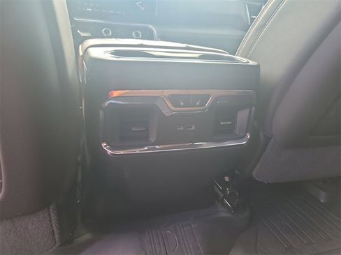 Used 2025 GMC Sierra 2500 Denali Ultimate w/ Max Trailering Package image 13