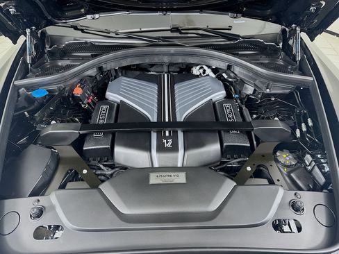 New 2026 Rolls-Royce Cullinan Black Badge AWD/4WD image 30
