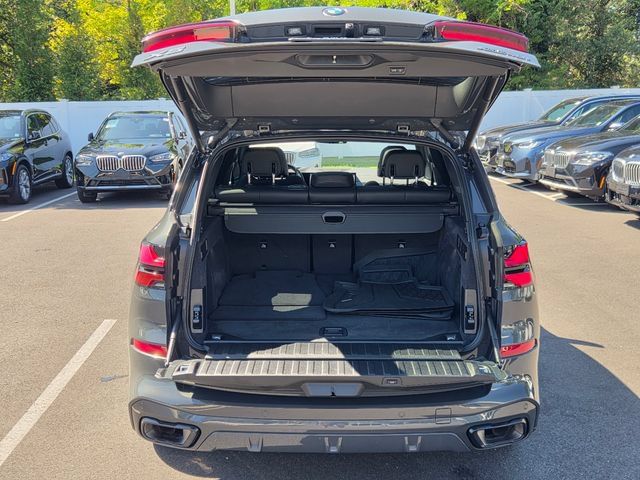 Used 2025 BMW X5 xDrive40i w/ M Sport Package AWD/4WD image 33