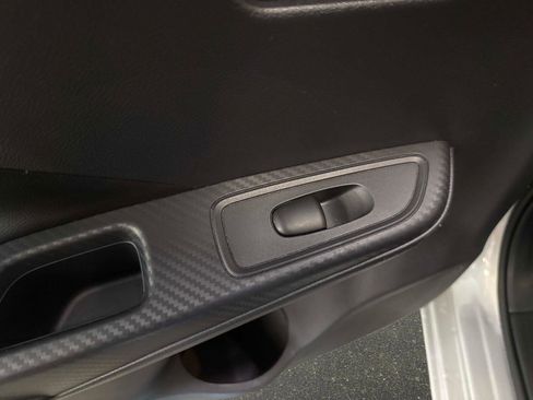 Used 2020 Nissan Versa SV w/ Trunk Package image 12