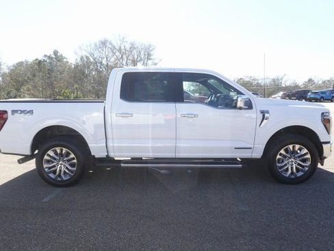 New 2025 Ford F150 Lariat w/ Equipment Group 501A Mid image 11