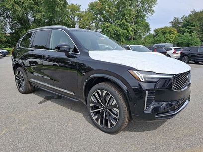 New 2026 Volvo XC90 B5 Plus