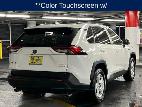 Used 2020 Toyota RAV4 XLE w/ Convenience Package AWD/4WD image 6