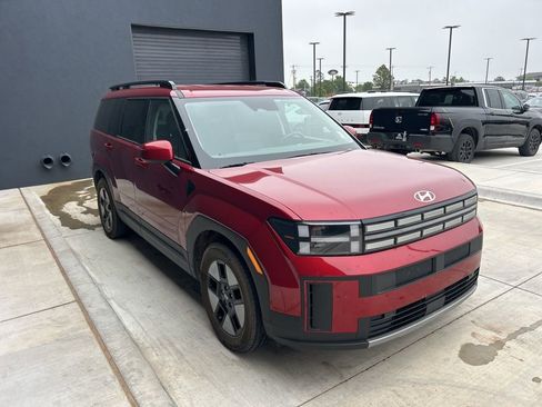 Used 2024 Hyundai Santa Fe SEL FWD image 3