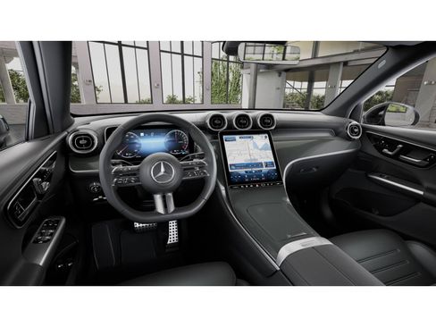 Certified 2025 Mercedes-Benz GLC 350e 4MATIC image 33