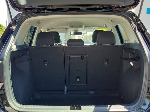 Used 2025 Volkswagen Taos S image 13