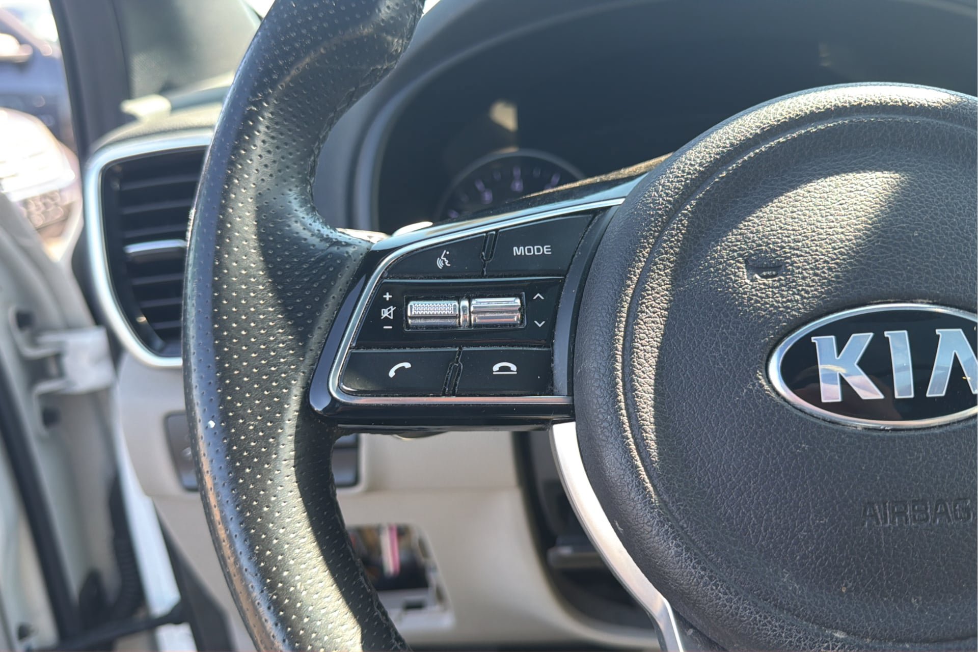 Used 2022 Kia Sportage Nightfall Edition w/ Nighfall AWD Premium Package image 26