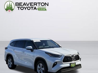 Certified 2024 Toyota Highlander LE