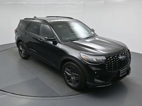 New 2026 Ford Explorer ST-Line RWD image 38