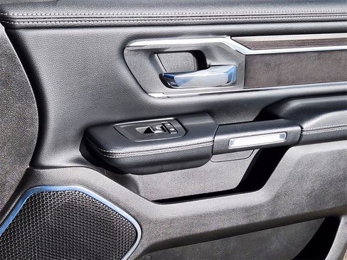 Used 2025 RAM 1500 Laramie image 13