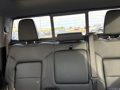 Used 2024 Chevrolet Silverado 2500 LT w/ Z71 Sport Edition image 14