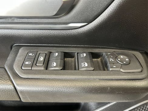 Used 2025 RAM 1500 Big Horn AWD/4WD image 29