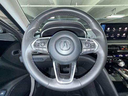 Used 2025 Acura MDX FWD image 15