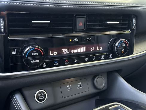 Used 2021 Nissan Rogue SL FWD image 19