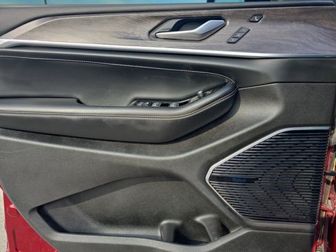 Used 2023 Jeep Grand Cherokee Overland w/ Advanced Protech Group III image 27