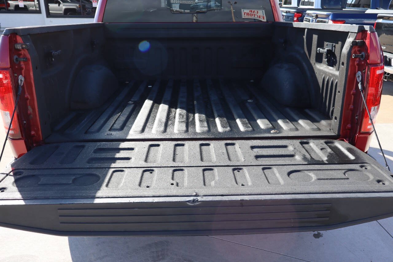 Used 2015 Ford F150 XLT w/ Equipment Group 302A Luxury RWD image 24