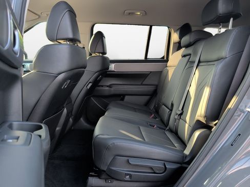 Certified 2024 Hyundai Santa Fe SEL FWD image 13